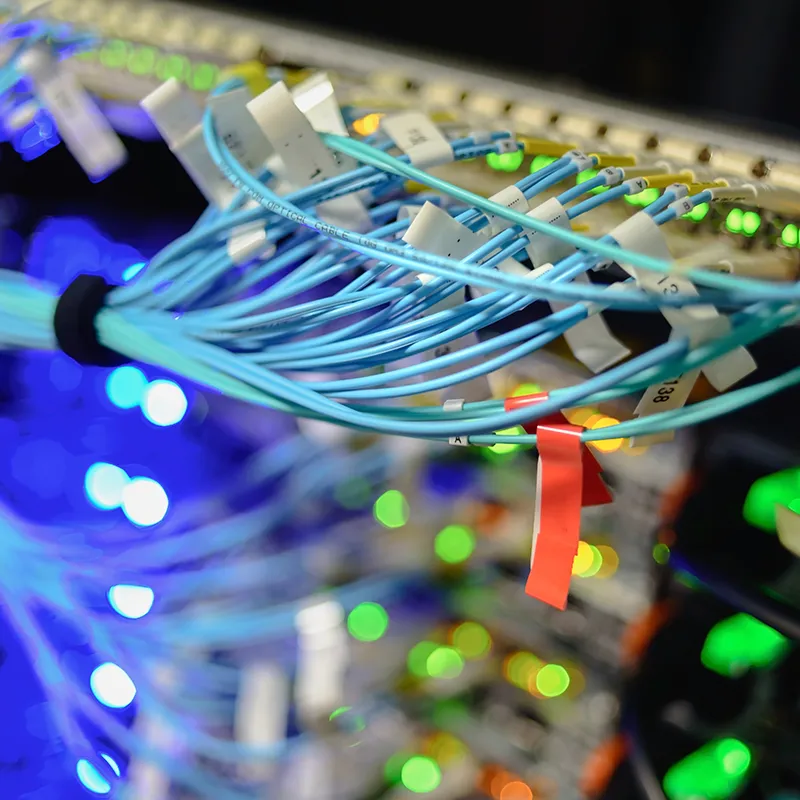 Arbeitende Server in Datencenter